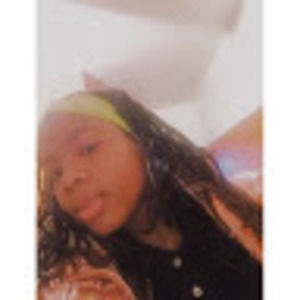 Meet your Posher, Nadia